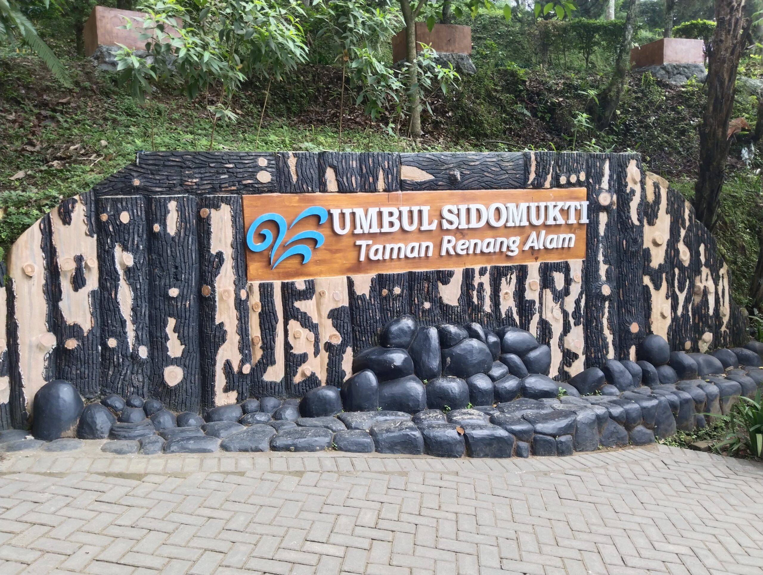 Umbul Sidomukti Wisata Semarang Lantai 2