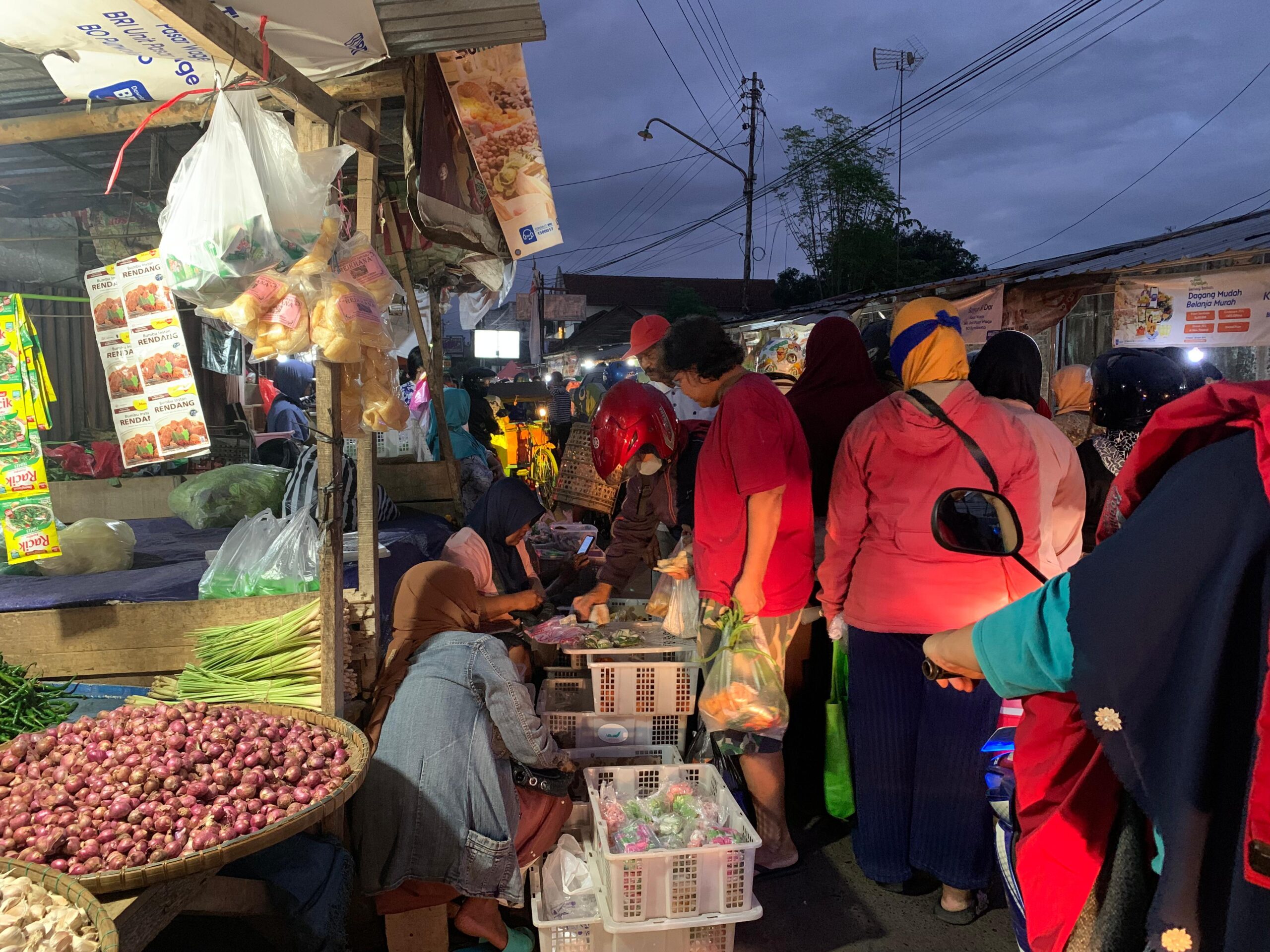 Situasi Terkini Pasar Wage Purwokerto Satu Pekan Menjelang Hari Raya Idul Adha 1445