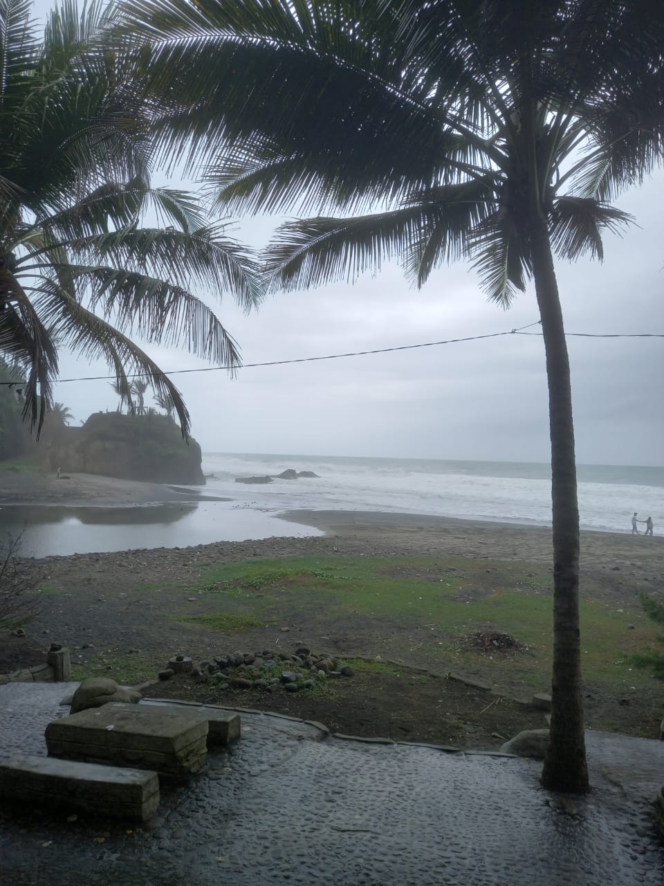 Pantai Pecaron : Destinasi Wisata di Akhir Pekan