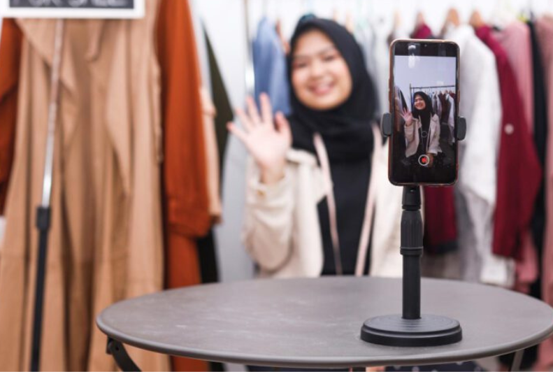 TikTok Live Percepat Belanja Online di Era Digital