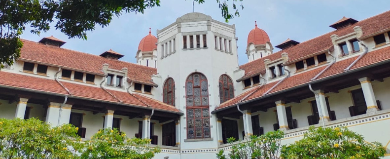 Lawang Sewu, Simbol Perjuangan dan Keindahan Arsitektur Kolonial di Tengah Kota Semarang