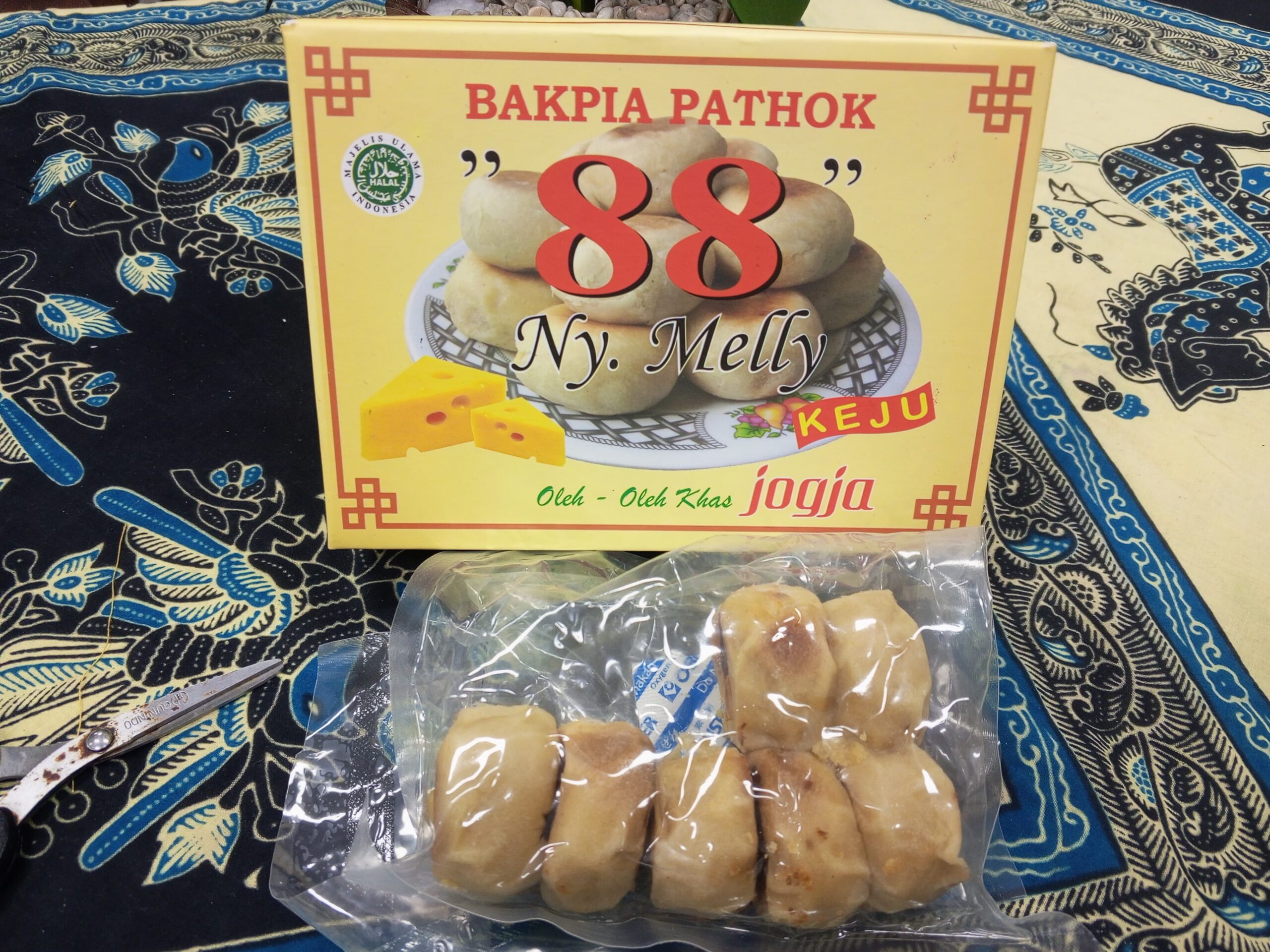 Review Produk: Bakpia Pathok Ny. Melly Khas Yogyakarta