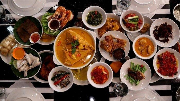 Surga Kuliner: Jelajahi Warisan Rasa Padang yang Menggoda Lidah