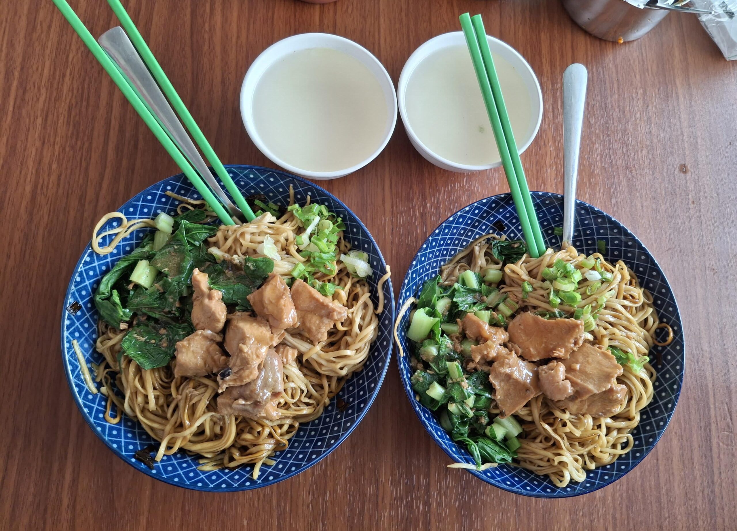 Mie Ayam Dimsum Wira: Surga Kuliner untuk Pecinta Mie dan Dimsum di Purwokerto