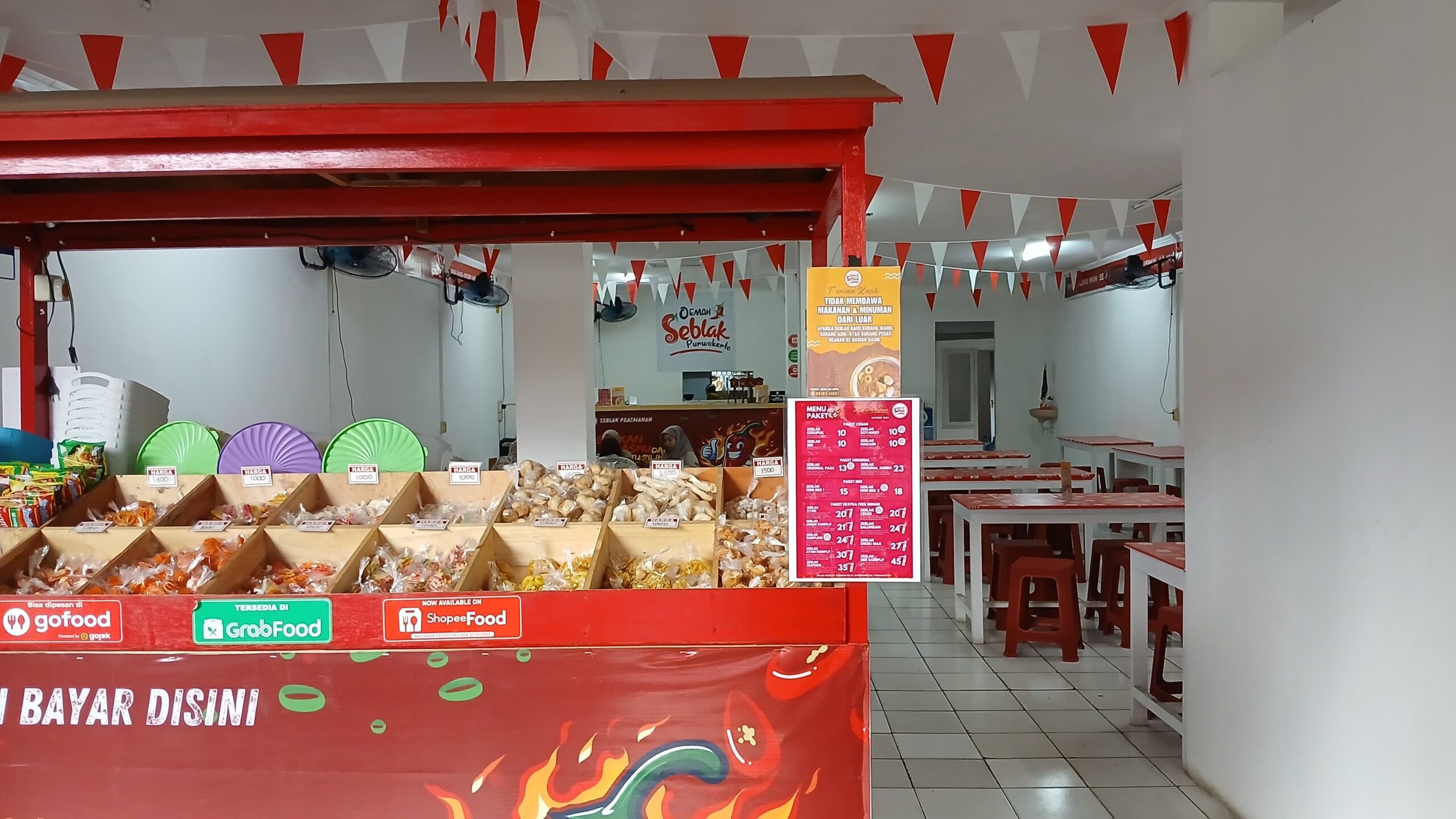 Oemah Seblak: Salah Satu Kuliner Prasmanan yang Ideal untuk Bersantap Bersama Teman