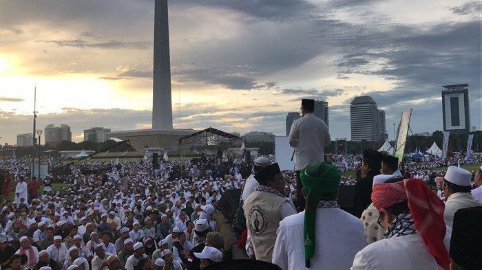 Suara Bersatu di Monas: Reuni Akbar 212 sebagai Simfoni Harapan untuk Indonesia dan Palestina