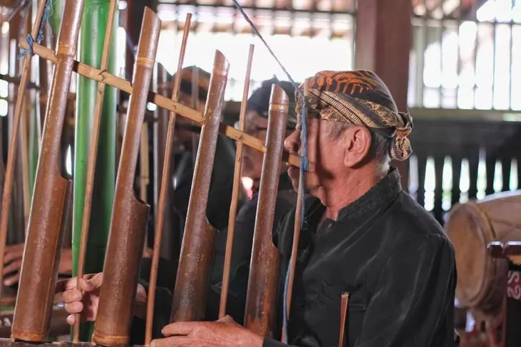 Bongkel: Alat Musik Bambu Khas Banyumas