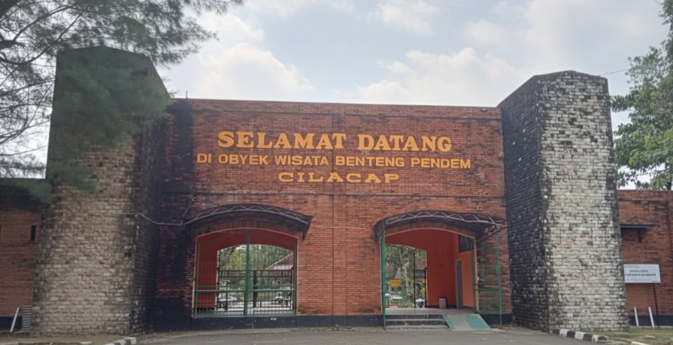 Benteng Pendem: Dari Pertahanan Belanda Menjadi Destinasi Wisata Bersejarah