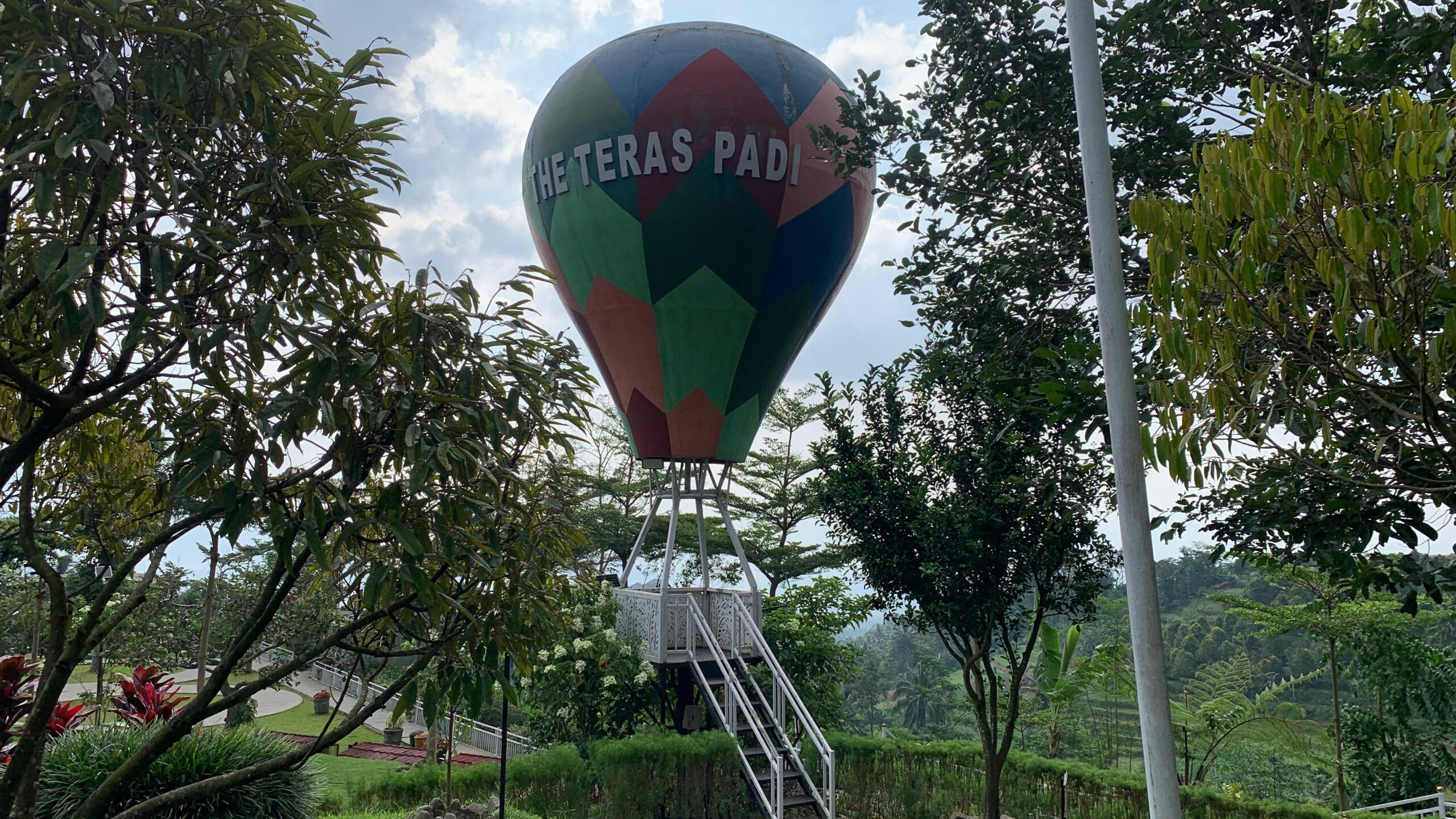 The Teras Padi Brebes Hadirkan Wisata Modern Bernuansa Alam