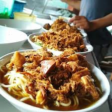 Nyaple Mie Bakso : Empat Cabang, Satu Cita Rasa