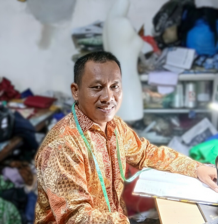 Fakhrudin, Dua Dekade Lebih Menjahit dengan Ketelitian dan Pengalaman Lapangan