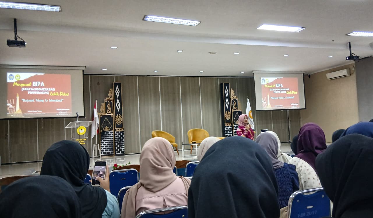 Kuliah Pakar: Kupas Strategi Pengajaran Bahasa Indonesia bagi Penutur Asing