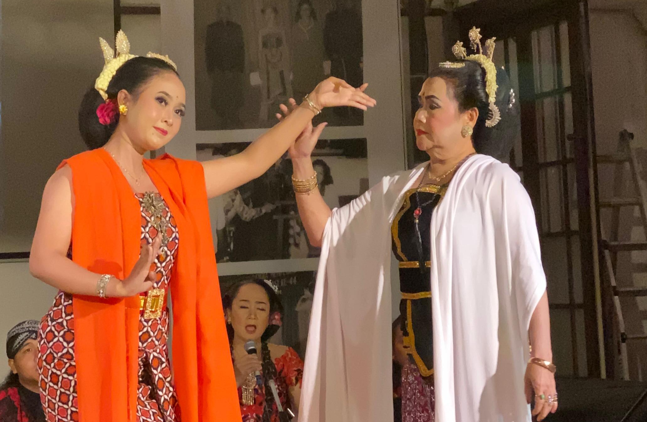 Sampur yang Berkisah: Perempuan, Lengger, dan Cinta pada Budaya