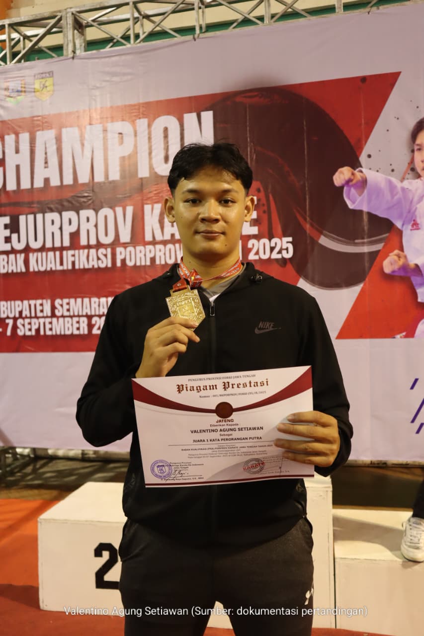 Valentino Agung Setiawan: Bukti bahwa Prestasi Akademik dan Nonakademik Bisa Berjalan Seirama