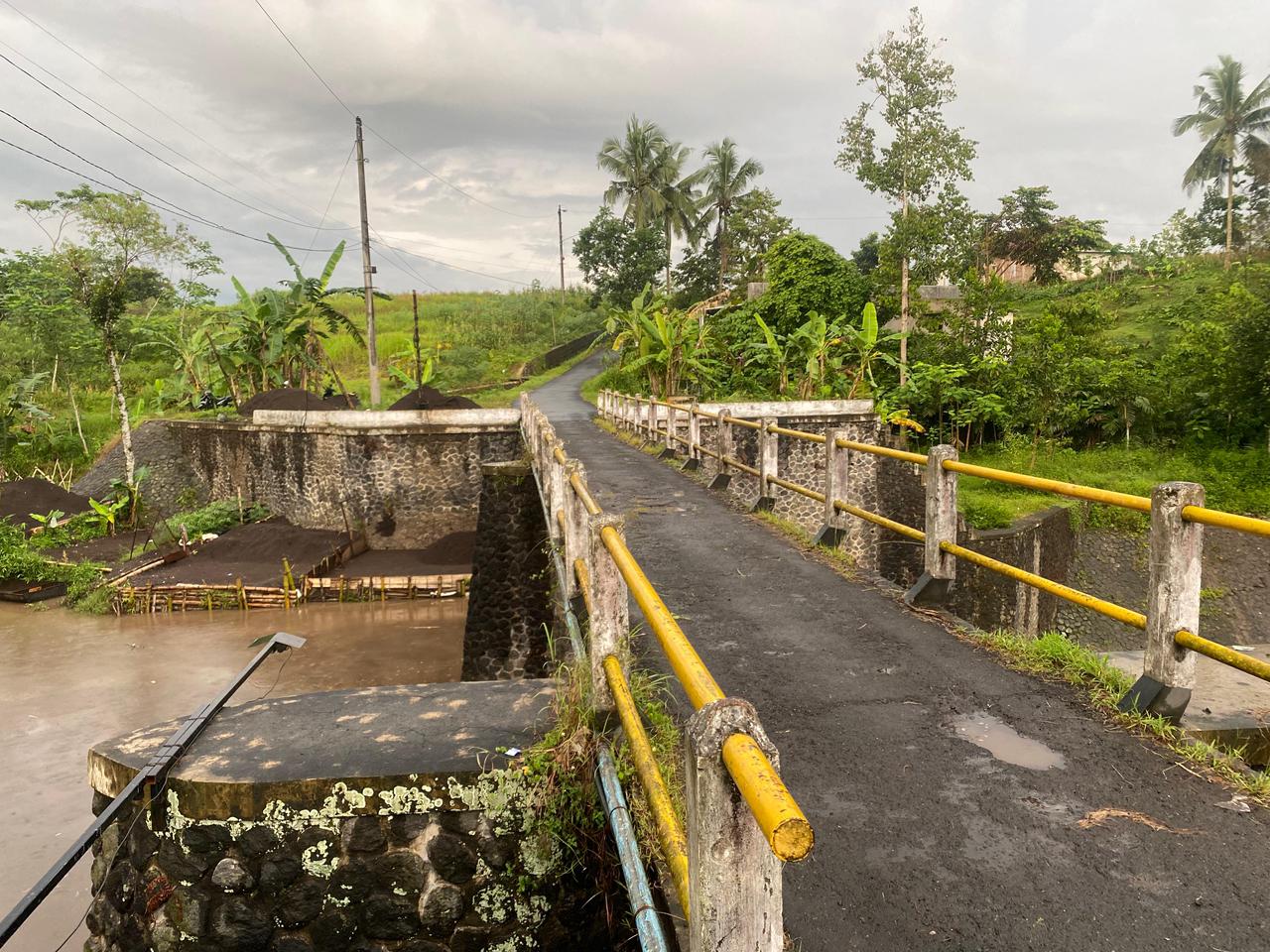 Pantangan Kali Dewana: Jejak Adat yang Tetap Mengiringi Prosesi Pengantin di Banyumas