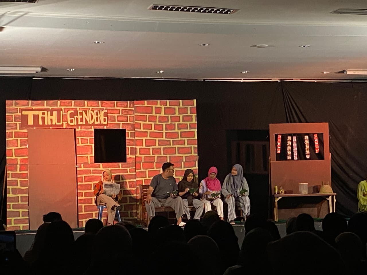 Menakar Keadilan Lewat Drama “Kisah di Sebuah Jalan Kecil”: Jagat Rasa